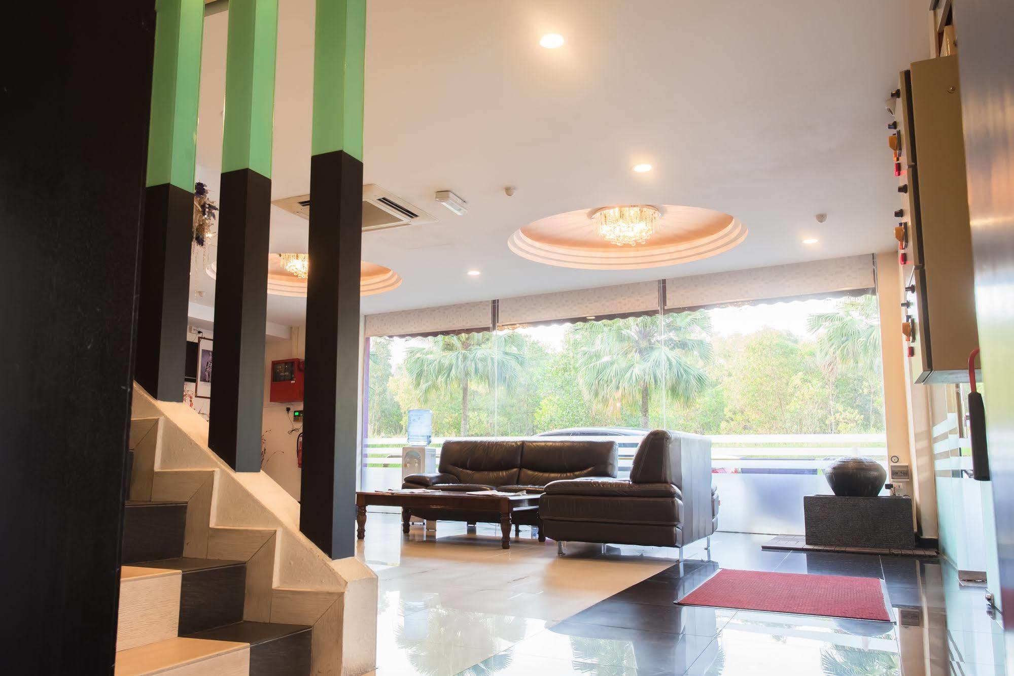 Lavender Inn Nusa Bestari Джохор-Бару Экстерьер фото